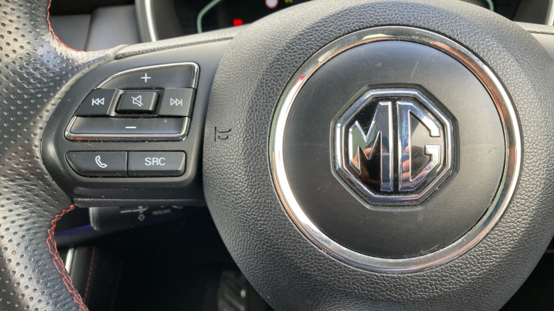 MG Hs 1.5 T-GDI Exclusive 5dr Petrol Hatchback